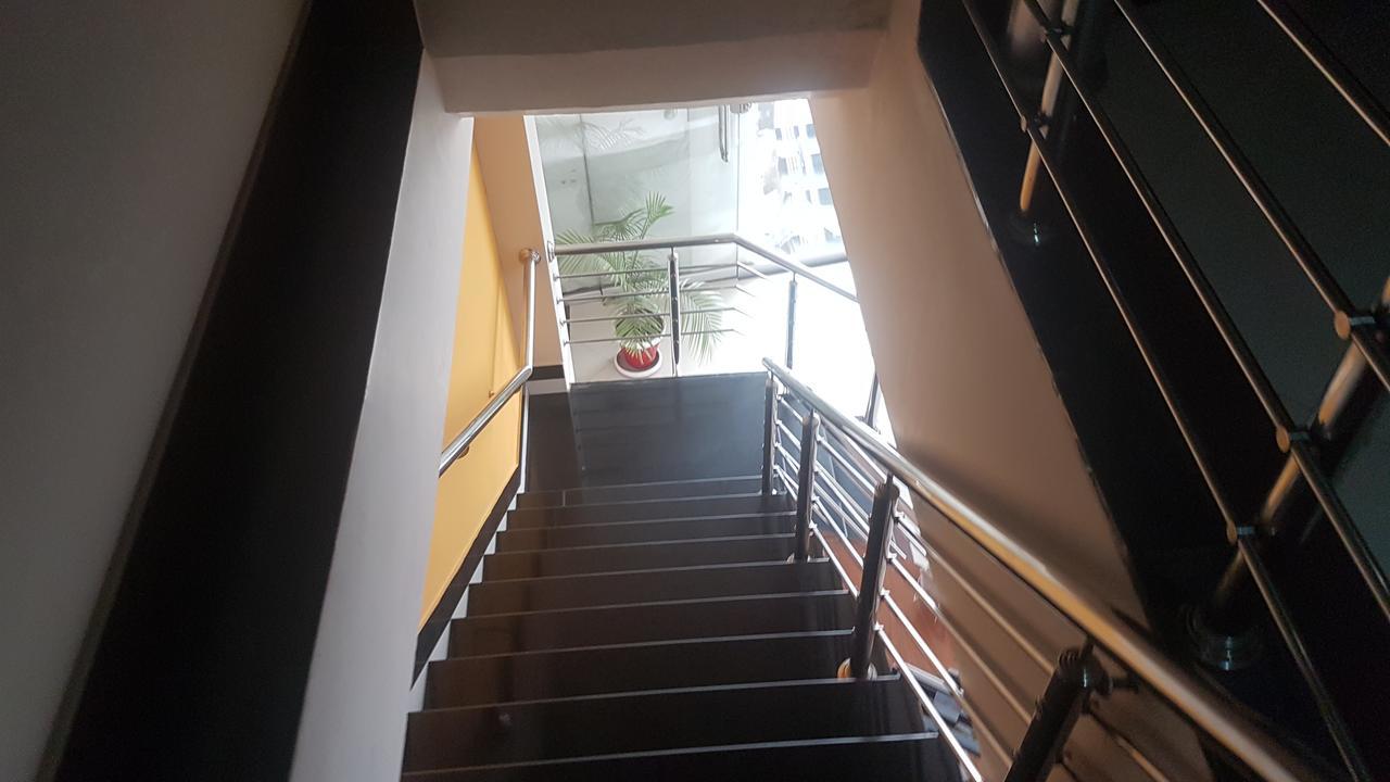 中城酒店 拉瓦尔品第 外观 照片